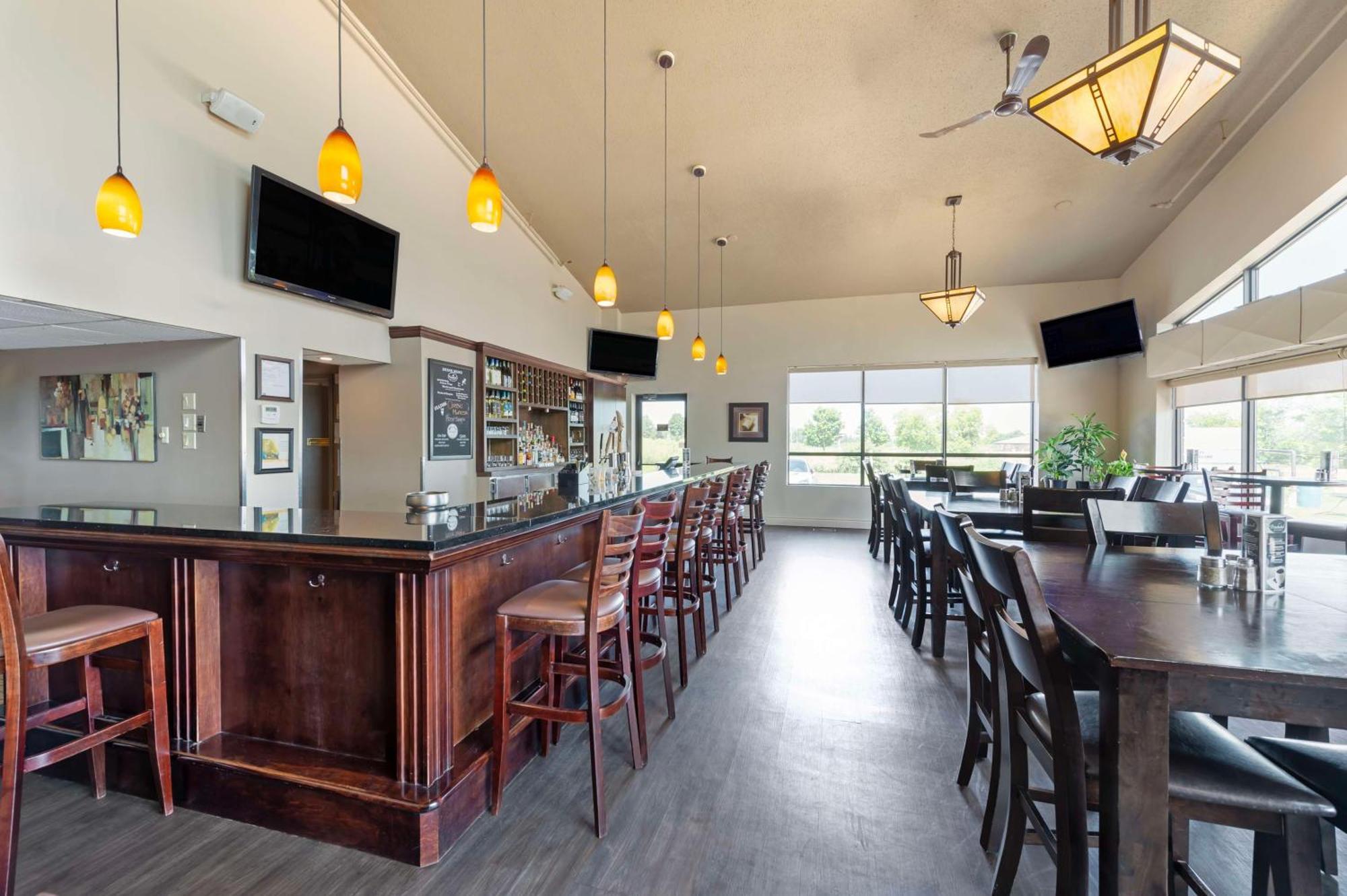 彭布罗克贝斯特韦斯特会议中心酒店 外观 照片